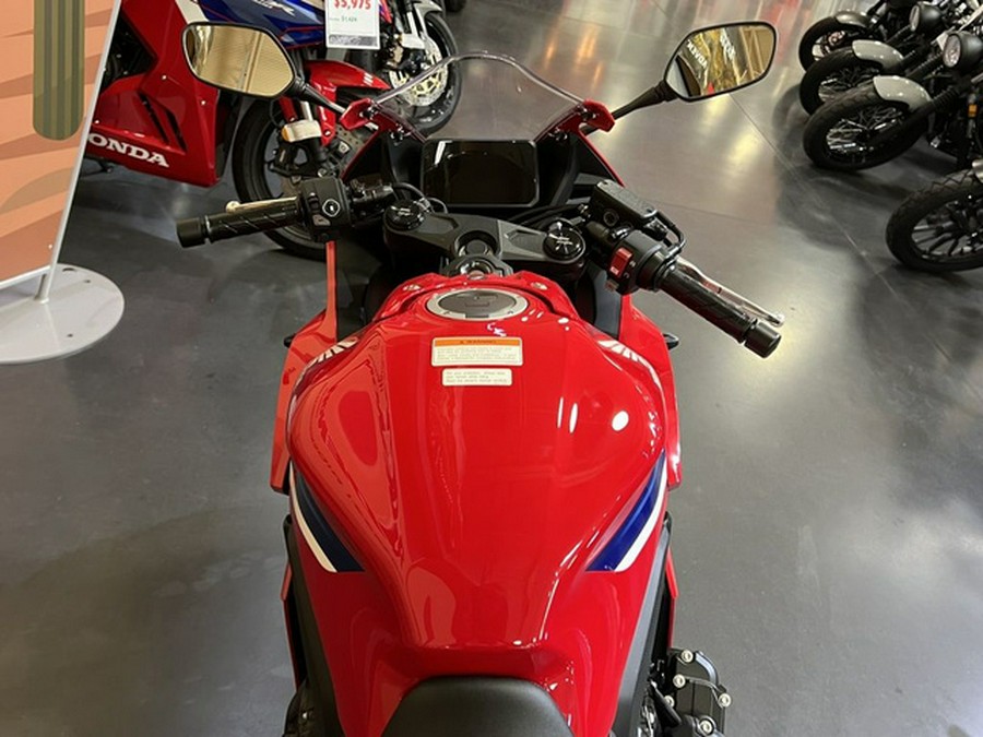 2026 Honda CBR650R E-Clutch