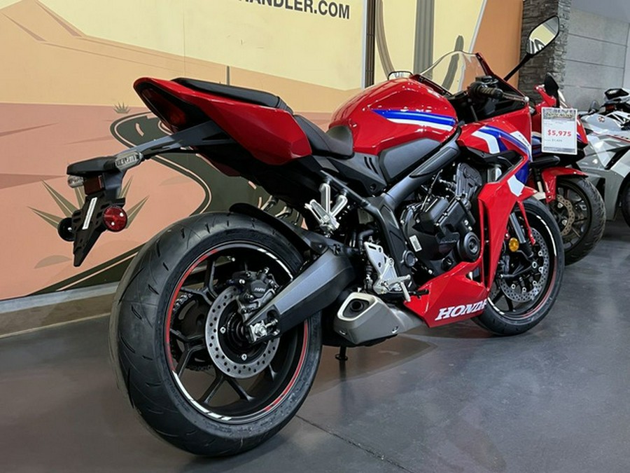 2026 Honda CBR650R E-Clutch