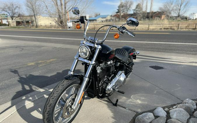 2023 Harley-Davidson Softail Standard Vivid Black