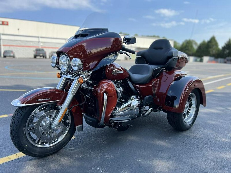 2024 Harley-Davidson® FLHTCUTG - Tri Glide® Ultra