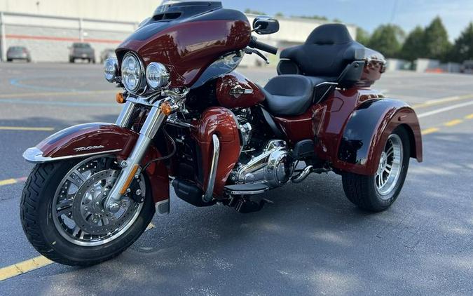 2024 Harley-Davidson® FLHTCUTG - Tri Glide® Ultra