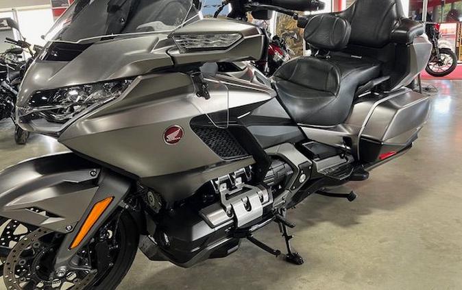 2018 Honda Gold Wing Base W TOUR PACK