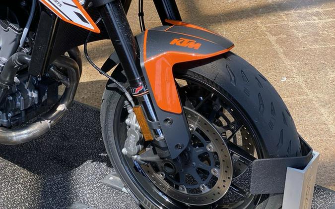 2019 KTM Duke 790