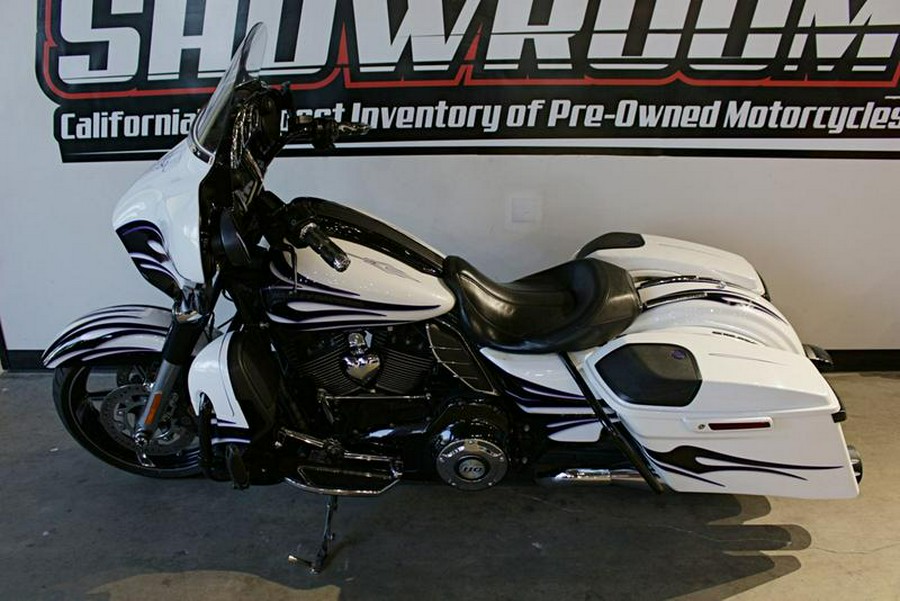 2016 Harley-Davidson® FLHXSE - CVO™ Street Glide®