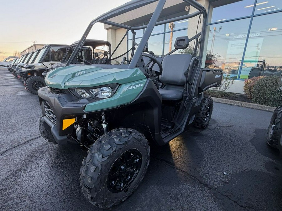 2026 Can-Am® Defender DPS HD9 Compass Green