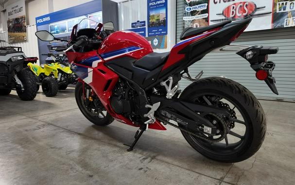 2025 Honda CBR500R ABS