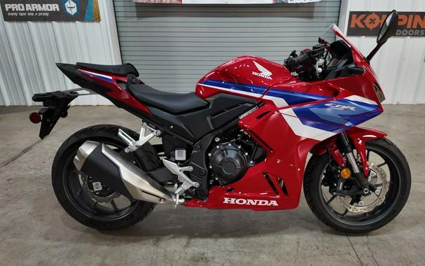 2025 Honda CBR500R ABS