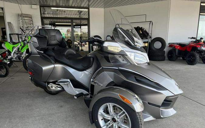 2012 Can-Am® Spyder® RT Audio & Convenience SM5