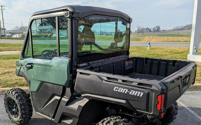 2024 Can-Am® Defender DPS CAB HD9