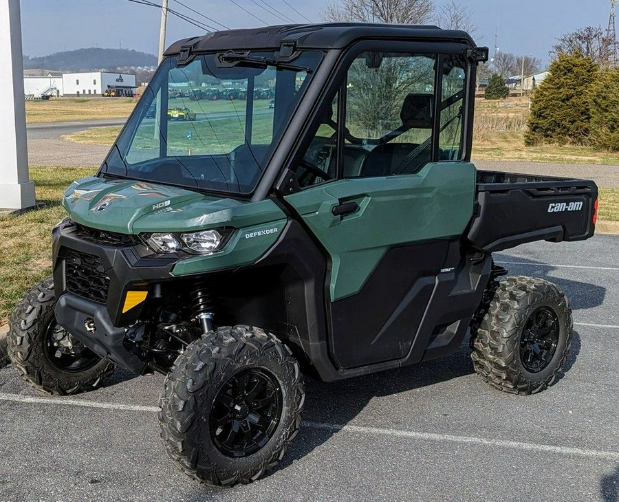 2024 Can-Am® Defender DPS CAB HD9