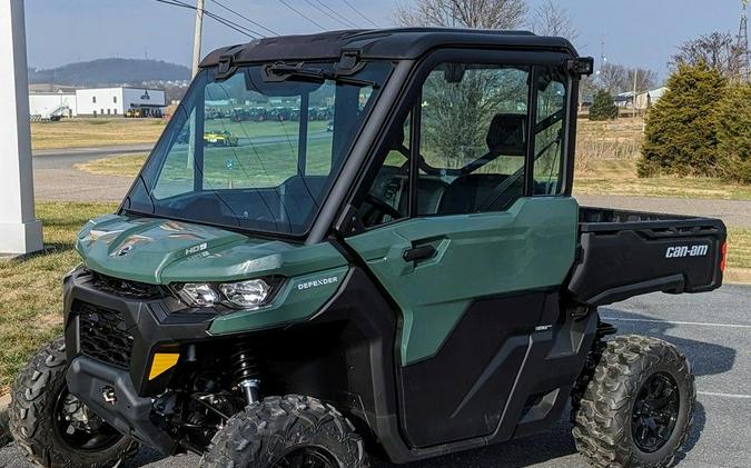 2024 Can-Am® Defender DPS CAB HD9