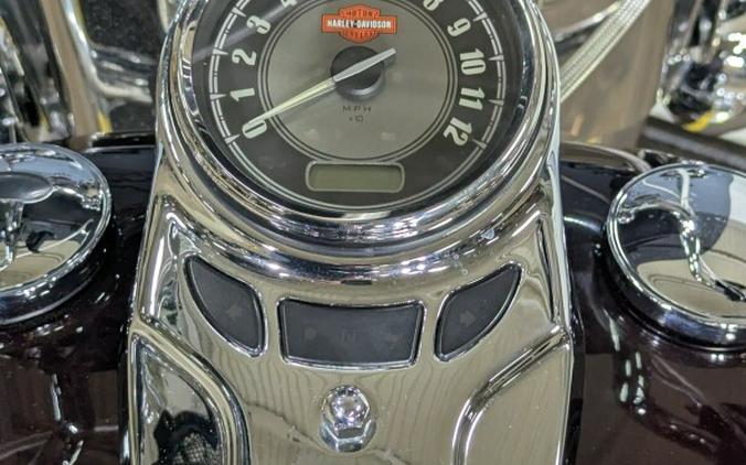 2011 Harley-Davidson Heritage Softail Classic Two-Tone Merlot Sunglo/Vivid B