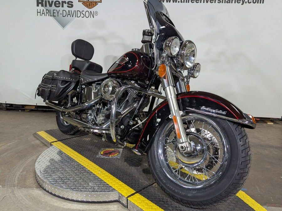 2011 Harley-Davidson Heritage Softail Classic Two-Tone Merlot Sunglo/Vivid B
