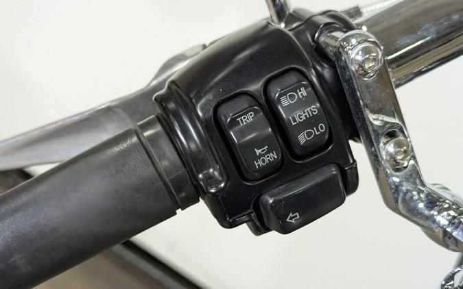 2011 Harley-Davidson Heritage Softail Classic Two-Tone Merlot Sunglo/Vivid B