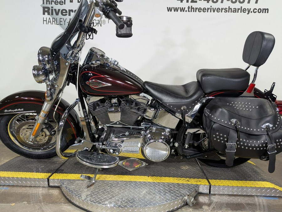 2011 Harley-Davidson Heritage Softail Classic Two-Tone Merlot Sunglo/Vivid B