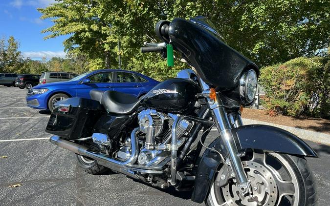 2013 Harley-Davidson FLHX - Street Glide