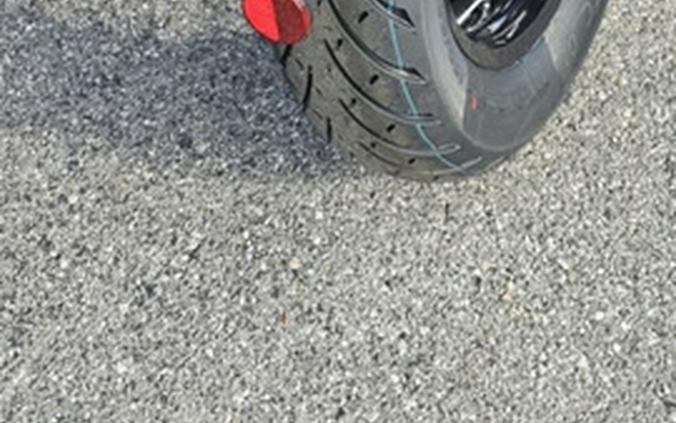 2026 Triumph Bonneville Bobber Jet black DX5