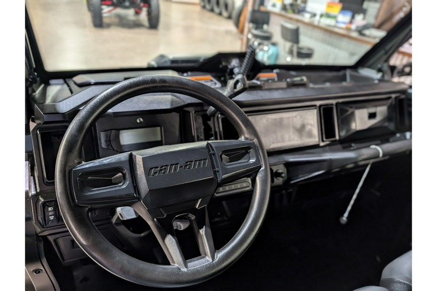 2026 Can-Am DEFENDER XT HD11