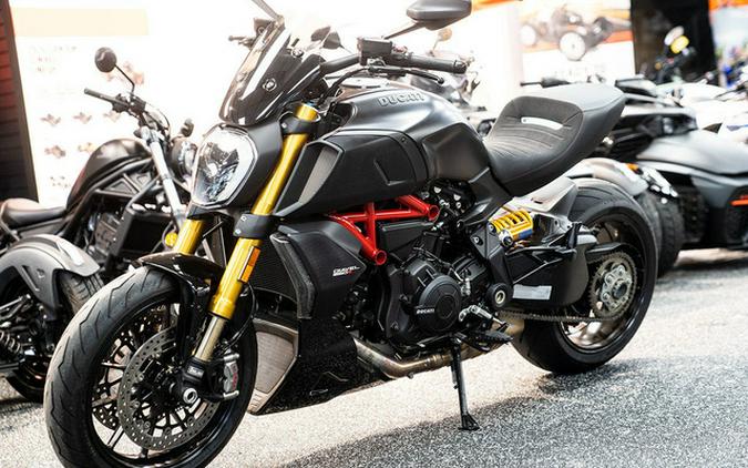 2019 Ducati Diavel 1260 S Dark Stealth
