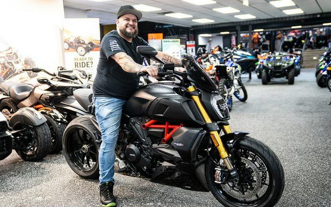 2019 Ducati Diavel 1260 S Dark Stealth