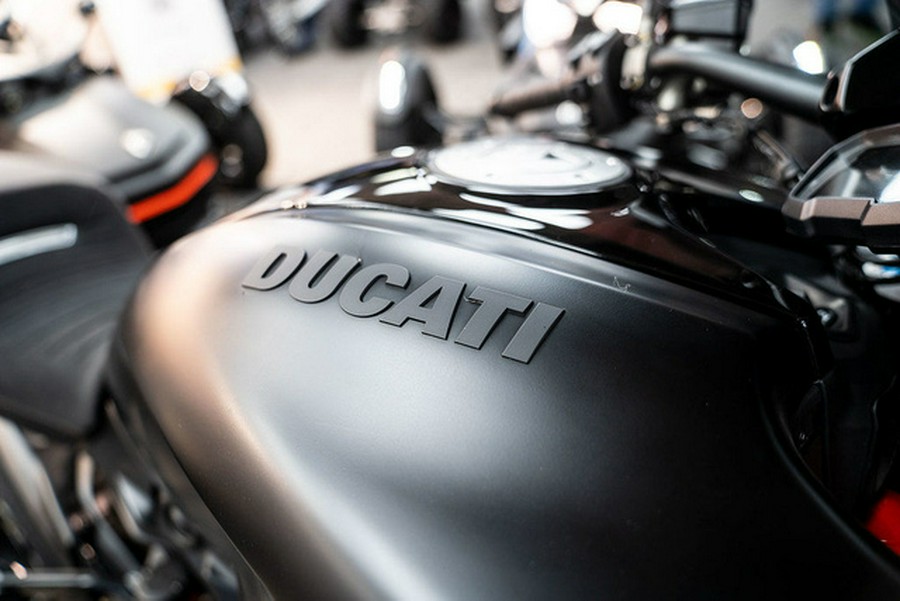 2019 Ducati Diavel 1260 S Dark Stealth