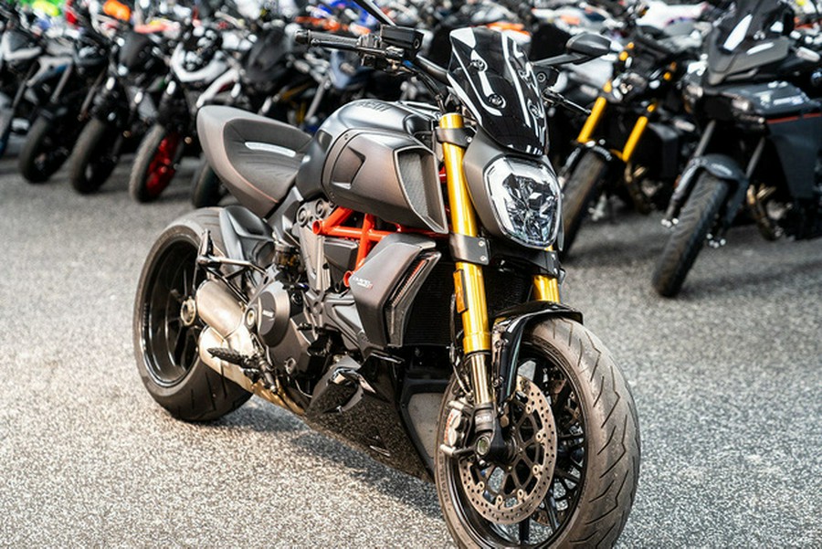 2019 Ducati Diavel 1260 S Dark Stealth