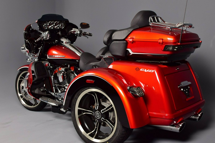 New 2021 Harley Davidson Trike Tri Glide Cvo Flhtcutgse For Sale In Langhorne Pa 