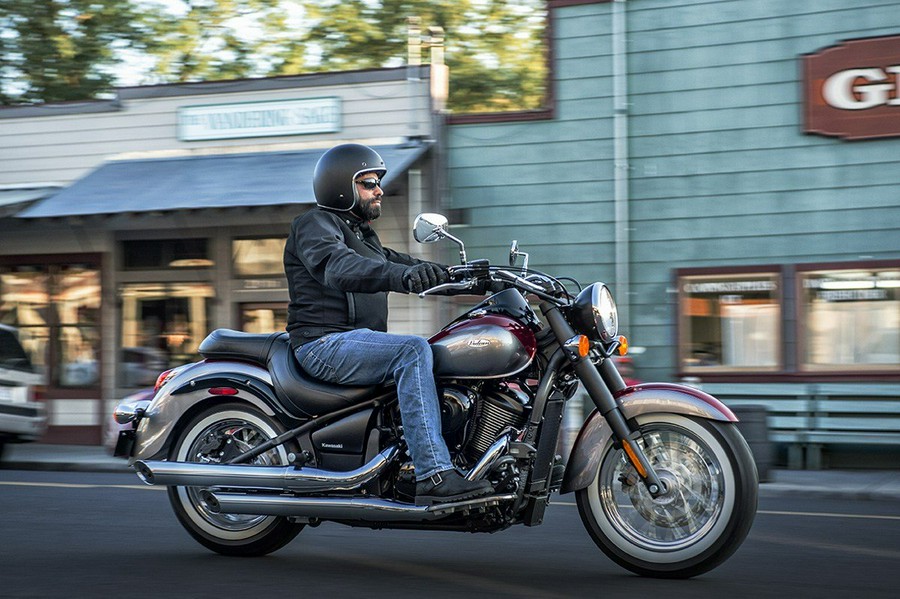 2016 Kawasaki Vulcan 900 Classic