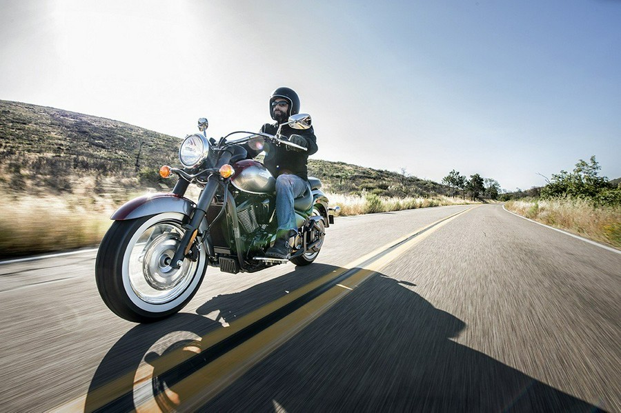 2016 Kawasaki Vulcan 900 Classic