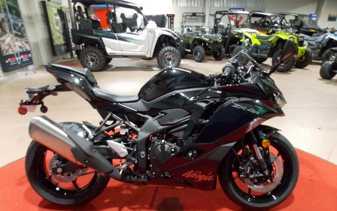 2024 Kawasaki Ninja® ZX™-4R ABS