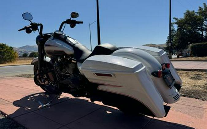 2023 Harley-Davidson Road King® Special