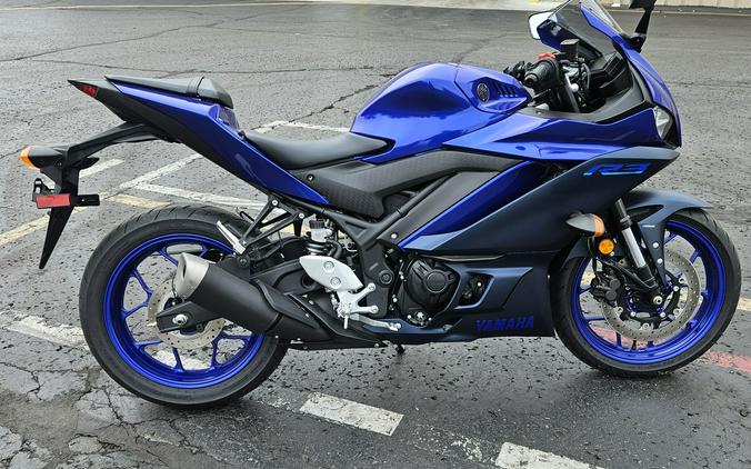 2023 R3 - Yamaha