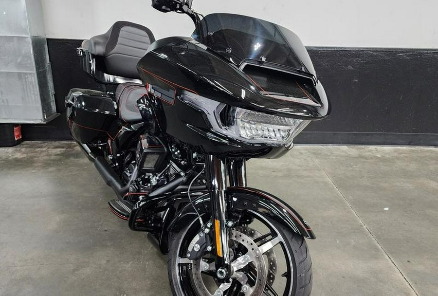 2025 Harley-Davidson® FLTRX - Road Glide®