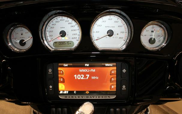 Used 2017 Harley-Davidson Street Glide Special Grand American Touring FLHXS Motorcycle For Sale In Miami, Florida