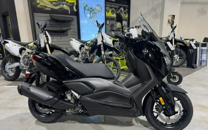 2025 Yamaha XMax First Look [7 Fast Facts]
