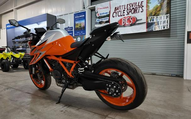 2022 KTM Super Duke 1290 R EVO