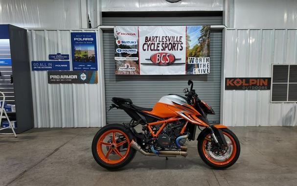 2022 KTM Super Duke 1290 R EVO