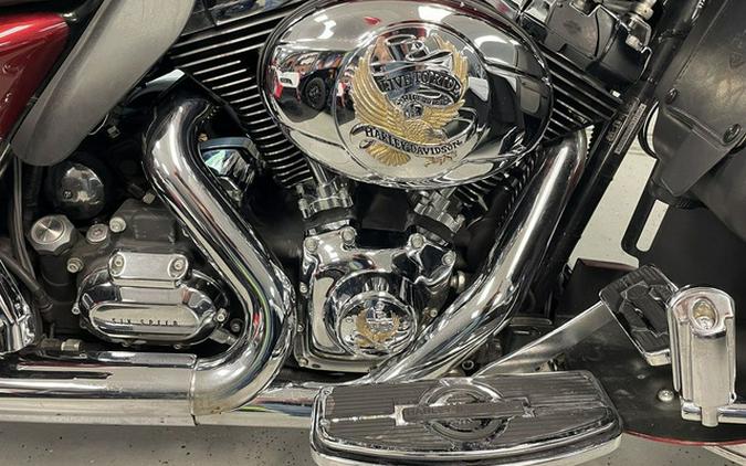 2009 Harley-Davidson FLHTCU - Ultra Classic Electra Glide