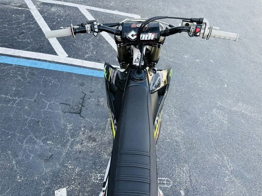 2025 Triumph TF 450-RC Edition Jet Black/Pure White