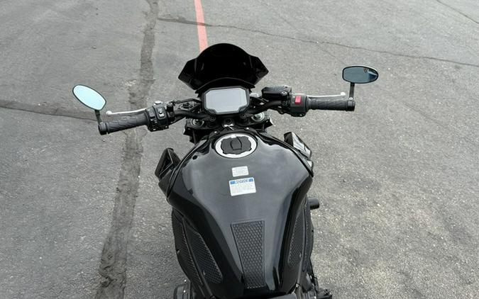 2024 Kawasaki Z900 ABS Candy Persimmon RedEbony