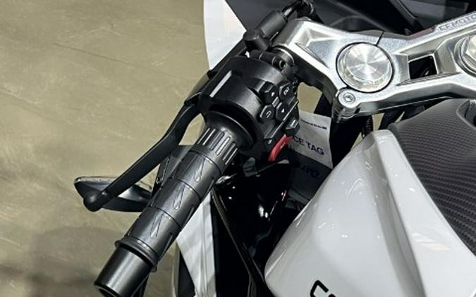 2026 CFMOTO 300SS
