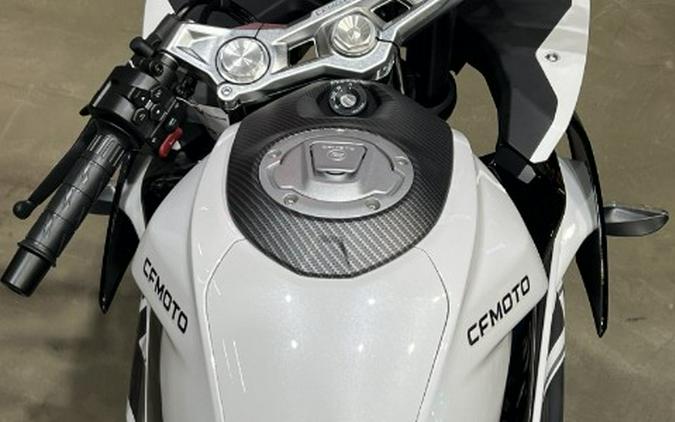 2026 CFMOTO 300SS