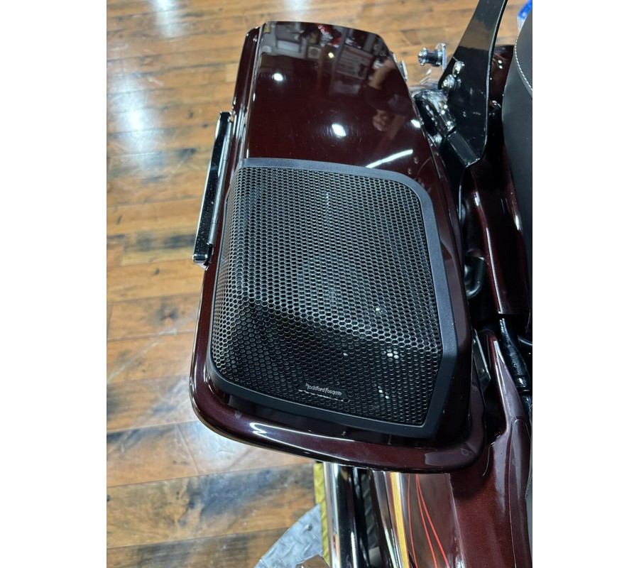 2010 Harley-Davidson CVO Street Glide SPICED RUM