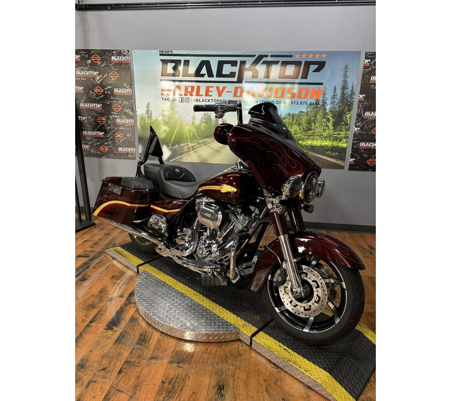 2010 Harley-Davidson CVO Street Glide SPICED RUM
