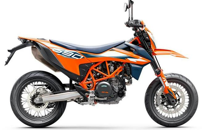 2024 KTM 690SMC