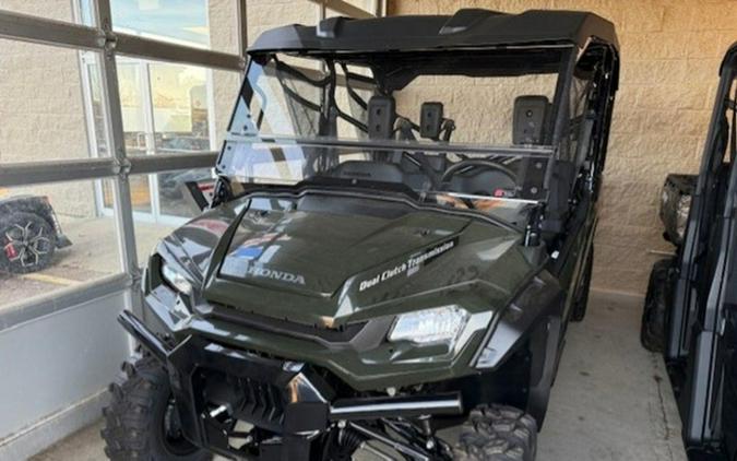 2025 Honda Pioneer 1000-6 Deluxe Crew Deluxe