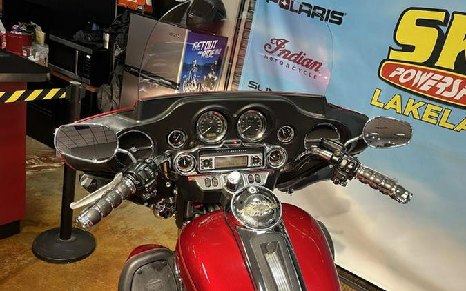 2012 Harley-Davidson FLHTCU - Electra Glide Ultra Classic