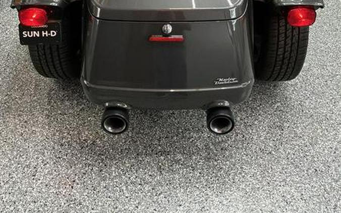 2023 Harley-Davidson® FLTRT - Road Glide® 3