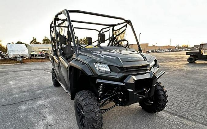 2025 Honda® Pioneer 1000-6 Deluxe Crew
