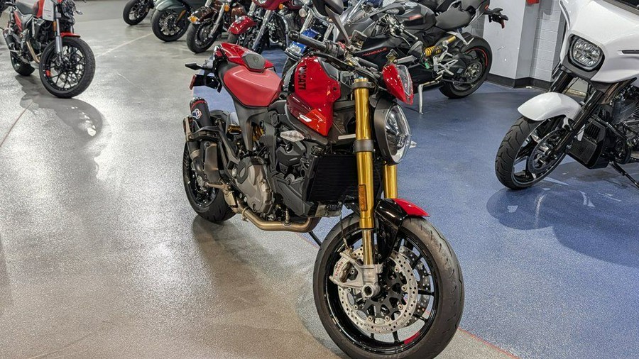 2025 Ducati Monster SP